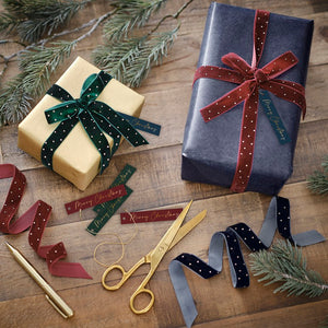 Gift Tags and Velvet Ribbon Christmas Gift Wrap Set