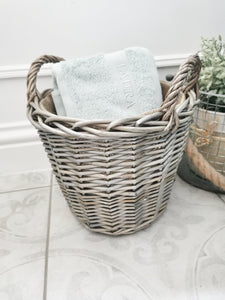 Round Hessian Lined Willow Basket / Planter in Antiqued Wash Finish