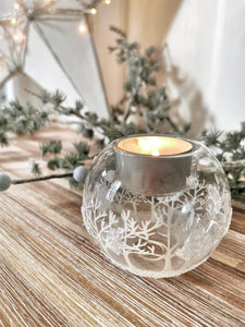 Glass Christmas Scene Tealight Holder